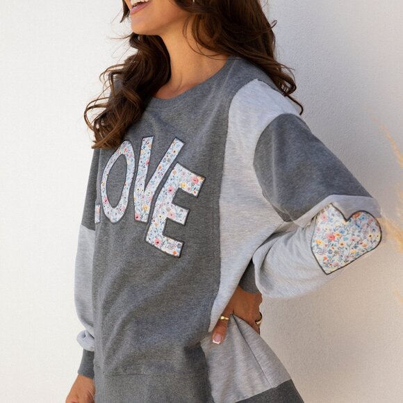 B324  Grey LOVE Graphic Exposed Seam Patchwork Uneven Hem Chic Sweatshirt - Picture 2 of 5